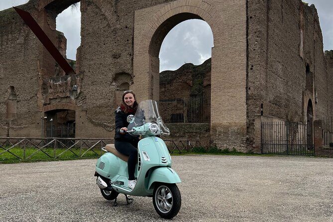 Vespa Tour in Rome Driven by Us with Optional Pick Up - Stop 3: Buco della Serratura for a Rome trick you’ll remember