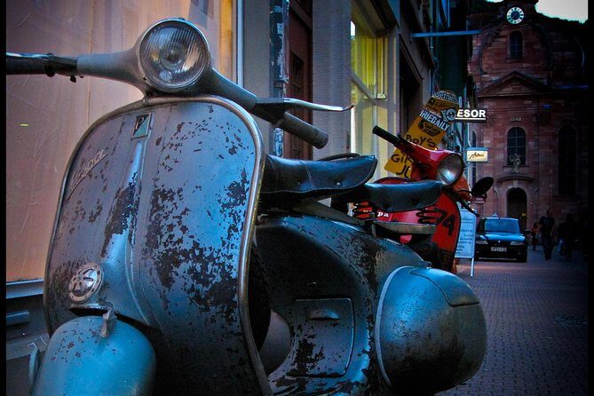 Vespa Tour - The Essence of Rome - Riding Requirements and Setup: License, Age, and Traffic Reality