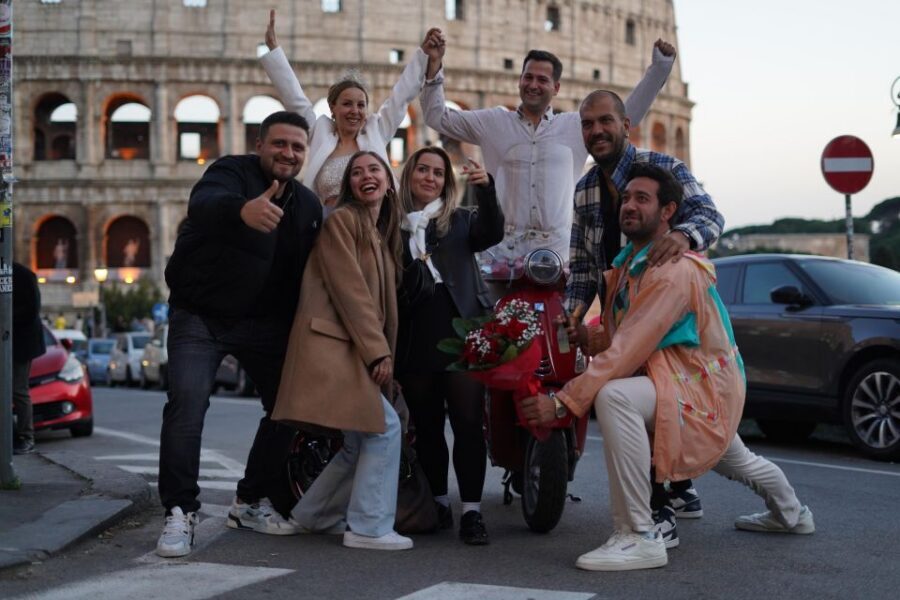 Vespa - Wine and Photo Tour in Rome - The photos deal: 25 pro images and how to get the best ones