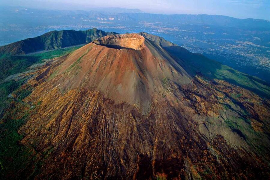 Vesuvio: 3h trekking tour with volcanological guide - Key things to love on this Vesuvio crater trek