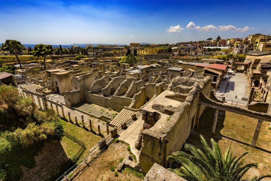 Vesuvius and Herculaneum - Coach timing and comfort: the value of short transfers