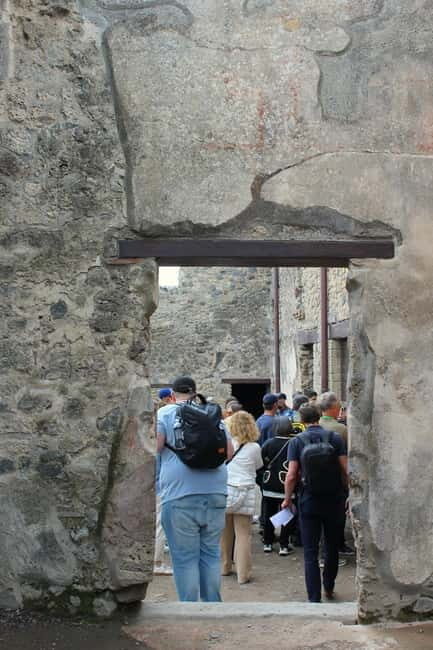 Vesuvius and Pompeii Tour from Naples All Included - Should you book this Pompeii and Vesuvius tour?
