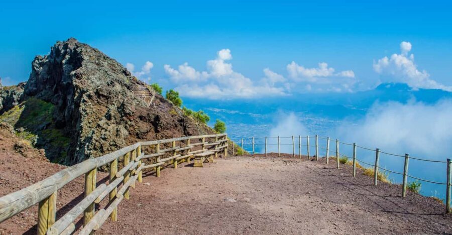 Vesuvius National Park Skip-The-Line Ticket and Audio Guide - The crater hike: timing, effort, and what to do when fog shows up