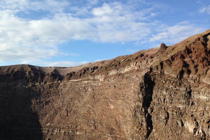 Vesuvius, V.I.P. the only Tour with Volcanological Guide - FAQ