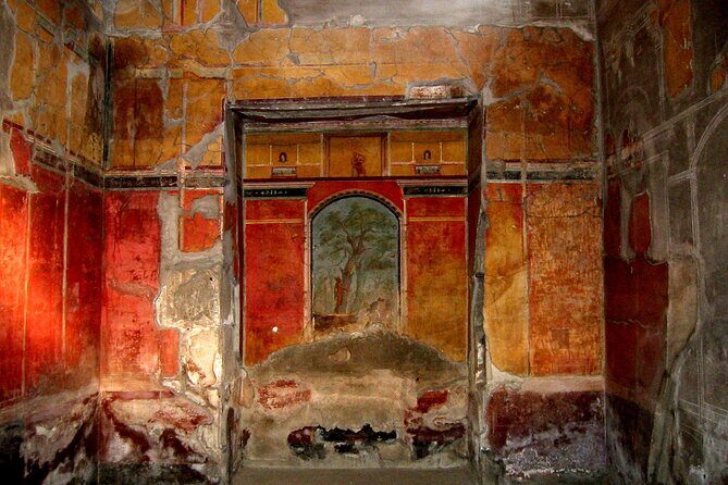 Villa Oplontis & Stabiae: discover the Hidden Treasures with your Archaeologist - What’s included (and what you need to bring)