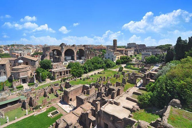 VIP Colosseum & Ancient Rome Guided Tour - Meeting point and the strict timing reality