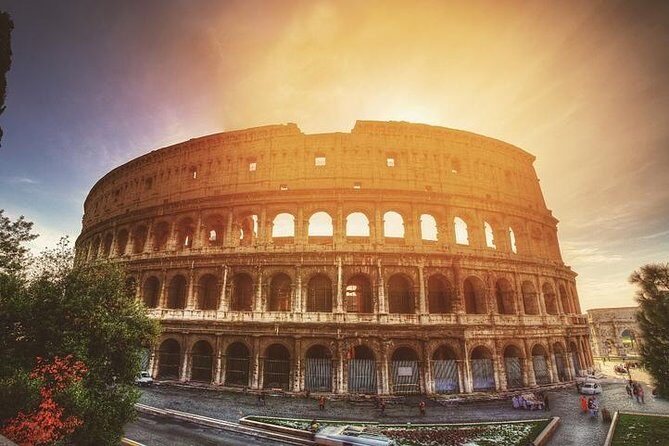 VIP Guided Tour Rome Colosseum, Vatican Museums, lunch included - Entering the Colosseum and Roman Forum (and Why It Feels Different With a Guide)