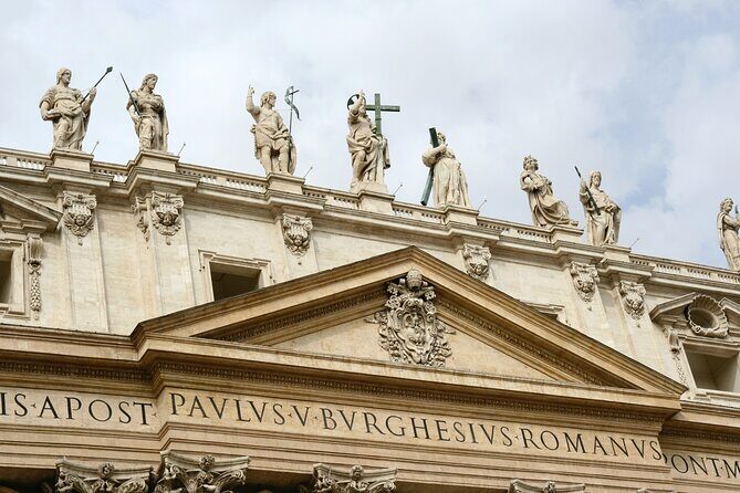 VIP Skip-the-Line Guided Tour: Sistine Chapel & Vatican Museums - The 2.5-hour route: courtyards, galleries, then the Sistine Chapel