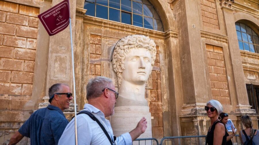 VIP Vatican in a Day Tour: Art and History as Never Before - How the VIP Vatican route actually saves you time (and stress)