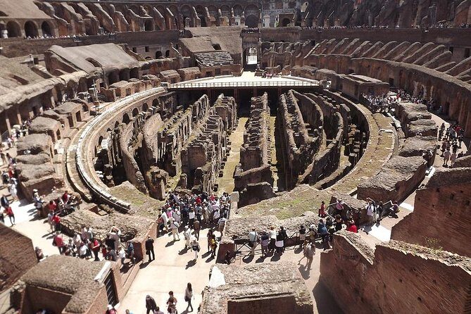 Visit of the Colosseum, Forum, Palatine Hill and Virtual Reality (VR) - Group Size and Walking Reality: Small Group, Big Site
