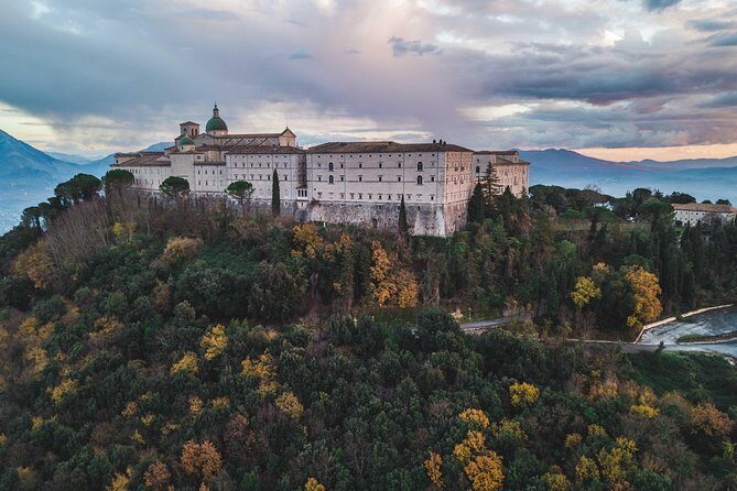 Visit of the Masseria Albaneta of Montecassino, Rocca Janula and Carro Polacco. - Stop 1 at Rocca Janula: fortress photos without the long wait