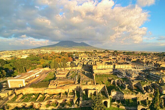 Visit Pompeii from Rome – Private Tour with Driver, Guide & Entry - A private Pompeii day trip makes the drive worth it