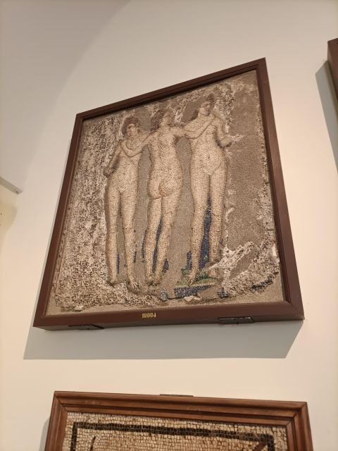 Visit the Museum MANN with a professional guide - Why MANN hits harder with a pro guide