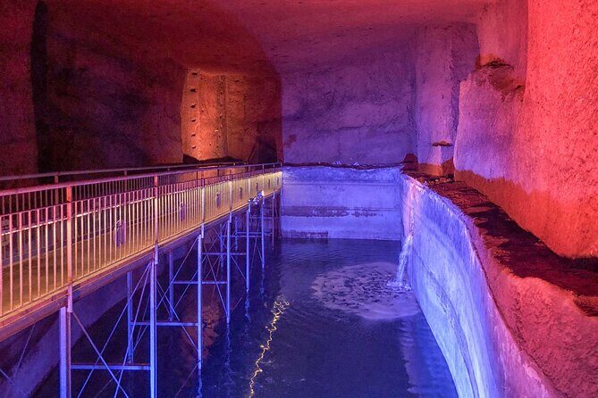 Visit to the Lapis Water Museum in Spanish - The prince’s pool and the WWII shelter layer