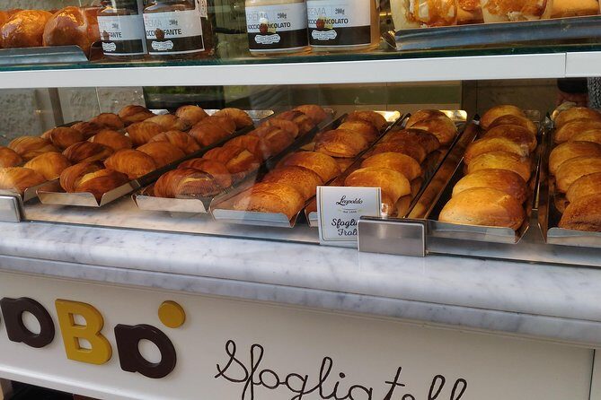 Walking Food Tour of Naples with Tastings - A 3-hour Naples food walk that teaches the city fast