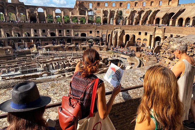 Walking Tour at The Colosseum and Forum with an Archaeologist - Meeting point on the edge of the action (and why it helps)