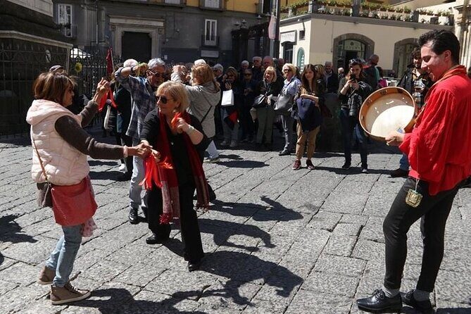 Walking Tour of Naples with Traditional Music - Piazza Bellini: starting with Naples’ origin point