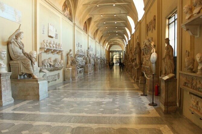 Wednesday Early Morning Sistine Chapel and Vatican I Max 6 People - Who this tour suits best (and who should think twice)