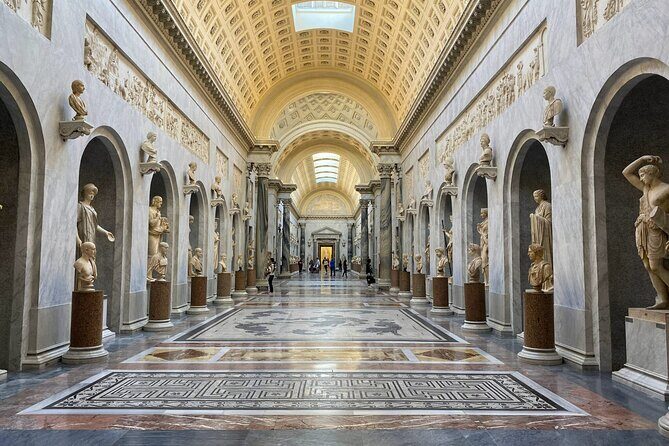 Wednesday Early Morning Sistine Chapel and Vatican I Max 6 People - Vatican Museums: how the highlights actually line up