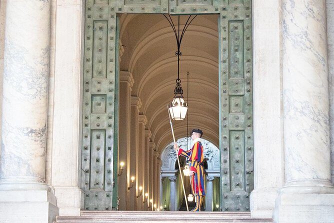 Wheelchair Accessible Sistine Chapel & Vatican Private Tour for Disable Visitors - Wheelchair access and the private pace that matters