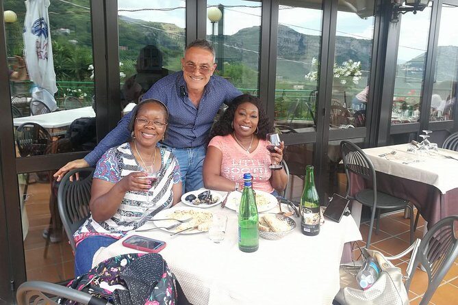 Wine & Food Tour at the Vesuvius Winery - Vesuvius National Park stop: a timed taste of the volcano region