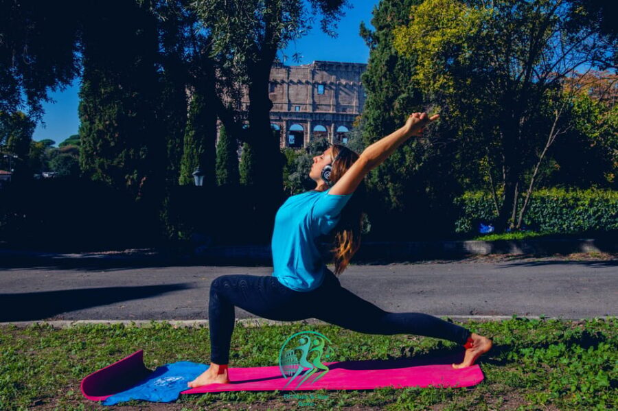 Yoga experience Colosseo - Your 1-hour flow: meeting point, practice, and back again