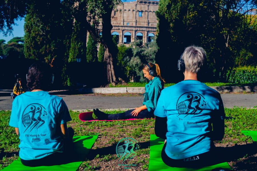 Yoga experience Colosseo - What’s included: mat, towel, water, and silent headphones